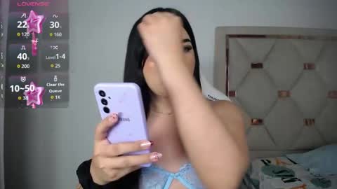 Snapshot of ashley_piinkk chatting on 05.17.26 Ashley online show from 05.17.26