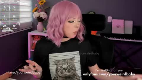 Snapshot of ashleycat9 chatting on 05.10.26 Ashlee Boox online show from 05.10.26