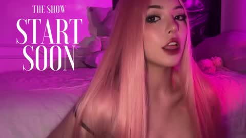 Snapshot of ashleycat9 chatting on 05.19.26 Ashlee Boox online show from 05.19.26