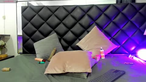 AshleyHill online show from 01.25.25