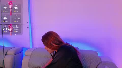 Snapshot of ashleymonroee_ chatting on 04.23.26 ASHLEY online show from 04.23.26