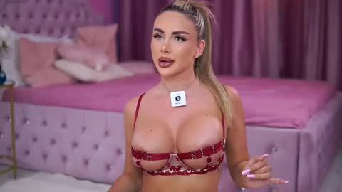 Ashley online show from 09.10.25