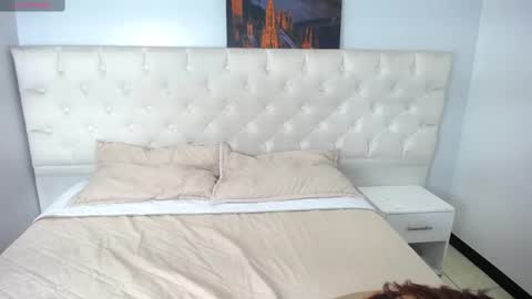 Snapshot of ashleythompsonn chatting on 03.08.25 AshleyThompsonn online show from 03.08.25