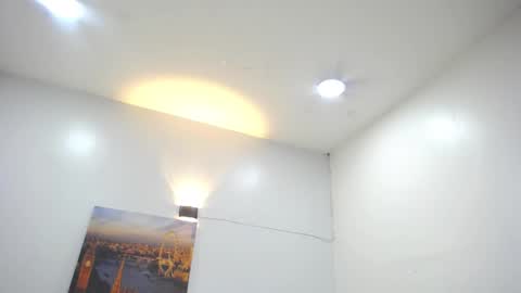 Snapshot of ashleythompsonn chatting on 03.12.25 AshleyThompsonn online show from 03.12.25