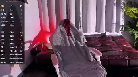 Ashley online show from 11.29.25