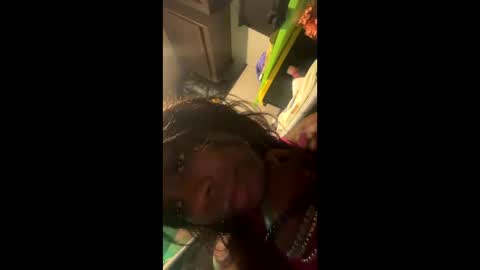 Snapshot of ashlieowens35 chatting on 11.30.25 ashlieowens35 online show from 11.30.25