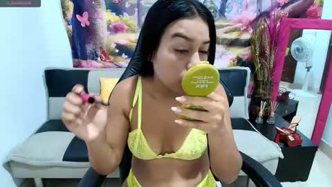 Snapshot of ashly_sexylatina18 chatting on 10.01.25 ashly online show from 10.01.25