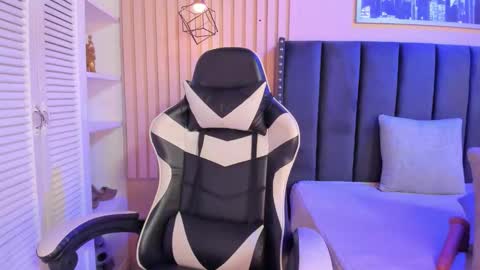 ashlye_miller_ online show from 02.08.26