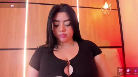 Snapshot of ashlyn_parker chatting on 10.30.25 ashlyn online show from 10.30.25