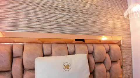 Snapshot of ashlyn_parker chatting on 01.08.26 ashlyn online show from 01.08.26