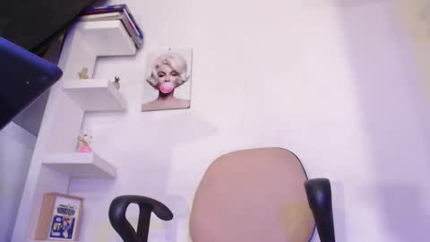 Snapshot of ashlyvesneva chatting on 02.08.25 Ashly online show from 02.08.25