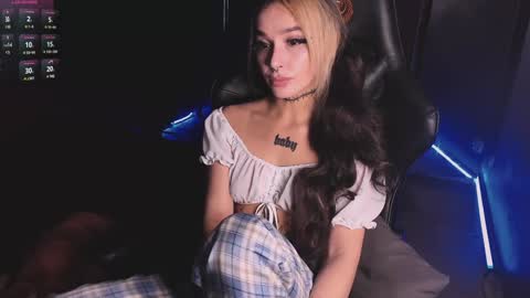 Mila online show from 12.07.24