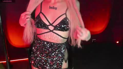 Mila online show from 09.29.25