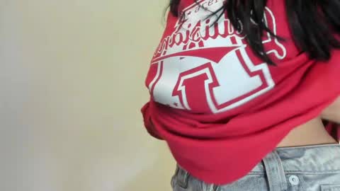 Snapshot of asia_lune chatting on 04.25.26 MyaFontaine online show from 04.25.26