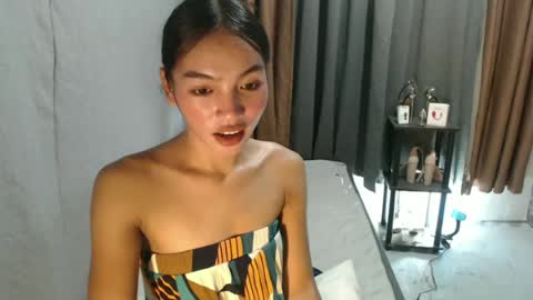 Snapshot of asian_cassy chatting on 06.27.26 asian_cassy online show from 06.27.26
