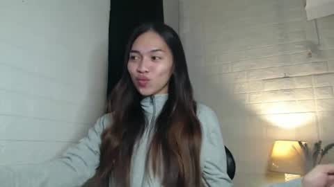 Snapshot of asian_kati chatting on 11.23.25 theakati online show from 11.23.25