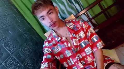 Snapshot of asian_kimxxx chatting on 12.29.24 don online show from 12.29.24