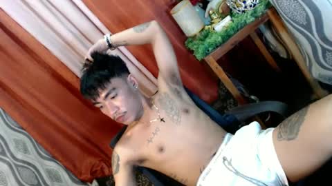 Snapshot of asian_kimxxx chatting on 01.16.25 don online show from 01.16.25