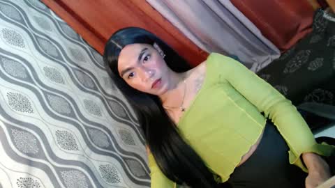 Snapshot of asian_kimxxx chatting on 02.03.25 don online show from 02.03.25