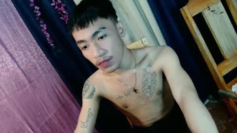 Snapshot of asian_kimxxx chatting on 02.05.25 don online show from 02.05.25