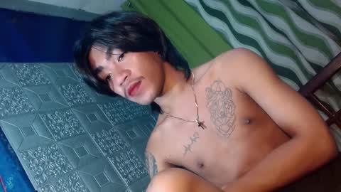 Snapshot of asian_kimxxx chatting on 03.11.25 don online show from 03.11.25