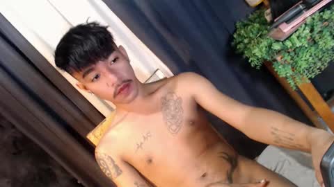 Snapshot of asian_kimxxx chatting on 09.25.25 don online show from 09.25.25