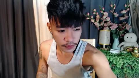 Snapshot of asian_kimxxx chatting on 10.06.25 don online show from 10.06.25