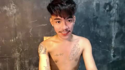 Snapshot of asian_kimxxx chatting on 10.22.25 don online show from 10.22.25