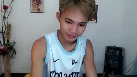 asian_lover05 online show from 09.09.25
