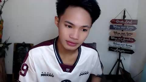 asian_lover05 online show from 10.15.25