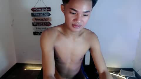 Snapshot of asian_lover05 chatting on 03.29.26 asian_lover05 online show from 03.29.26