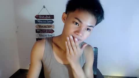 Snapshot of asian_lover05 chatting on 03.31.26 asian_lover05 online show from 03.31.26