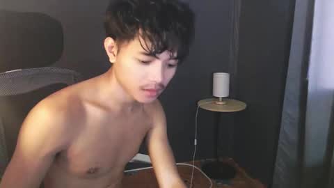 Snapshot of asian_mjxx chatting on 05.11.26 cCALL ME MJ online show from 05.11.26