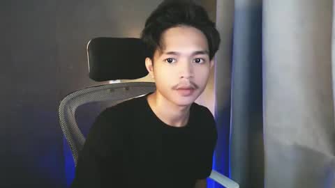 Snapshot of asian_mjxx chatting on 05.26.26 cCALL ME MJ online show from 05.26.26