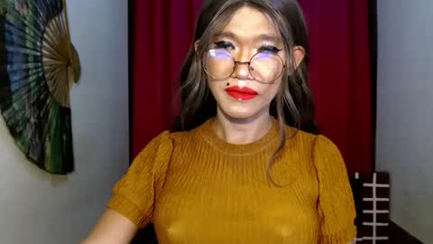 Snapshot of asian_petit19 chatting on 12.30.24 Lovely online show from 12.30.24