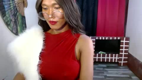 Snapshot of asian_petit19 chatting on 01.10.25 Lovely online show from 01.10.25