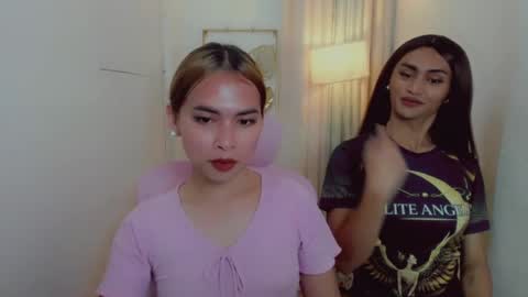 Snapshot of asian_pinay_oldlover chatting on 07.06.26 Angel online show from 07.06.26