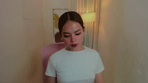 Snapshot of asian_pinay_oldlover chatting on 07.12.26 Angel online show from 07.12.26