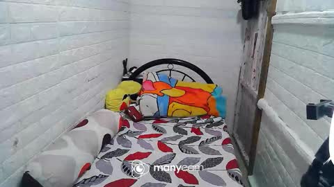 Trixie online show from 12.22.25