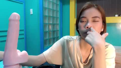 Snapshot of asian_slade chatting on 05.31.26 asian_slade online show from 05.31.26