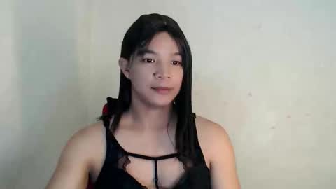 Snapshot of asianash18 chatting on 05.13.26 ASH online show from 05.13.26
