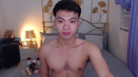Snapshot of asiancock302816 chatting on 02.23.25 asiancock302816 online show from 02.23.25