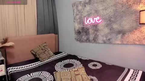 asiancum_peter online show from 10.07.25