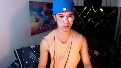 Snapshot of asiancum_peter chatting on 04.28.26 asiancum_peter online show from 04.28.26