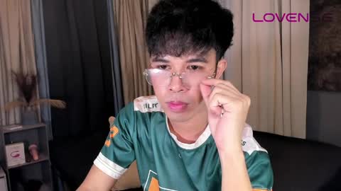 Snapshot of asiancum_peter chatting on 05.28.26 asiancum_peter online show from 05.28.26