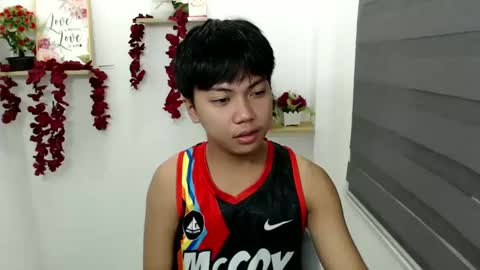 Snapshot of asiancutie0 chatting on 12.28.24 online show from 12.28.24