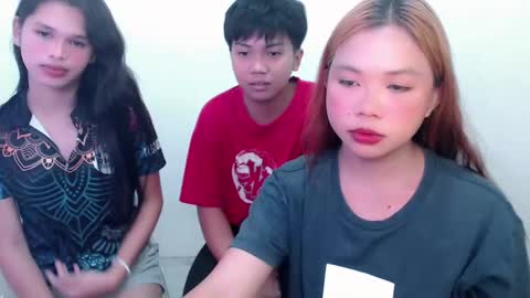 Snapshot of asiancutie0 chatting on 02.13.25 online show from 02.13.25