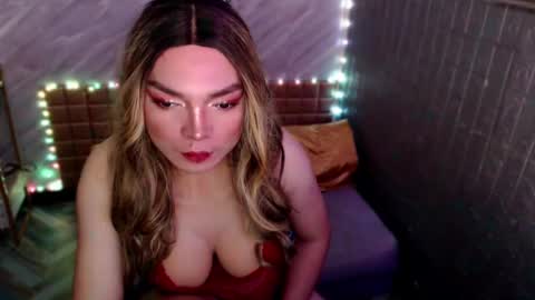 Snapshot of asiandollxxx4u chatting on 03.23.26 BELLA NOTCH online show from 03.23.26
