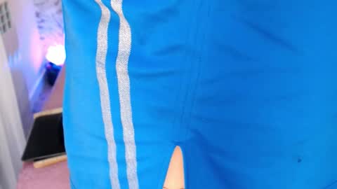 Snapshot of asianholes chatting on 02.21.26 Thanya online show from 02.21.26