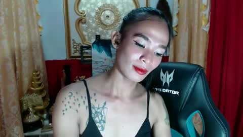 Snapshot of asianhoney_babe30 chatting on 10.15.25 PRINCESS online show from 10.15.25